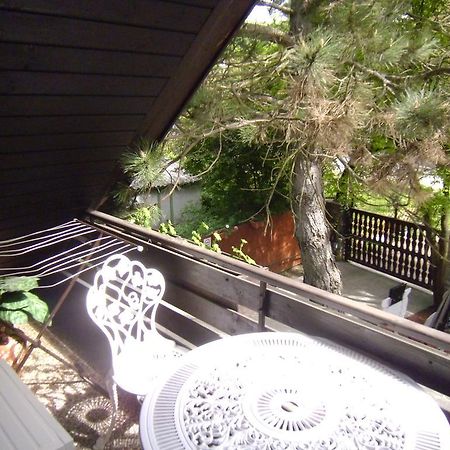 Garden Etterem Kavezo Es Panzio Tahitotfalu Экстерьер фото
